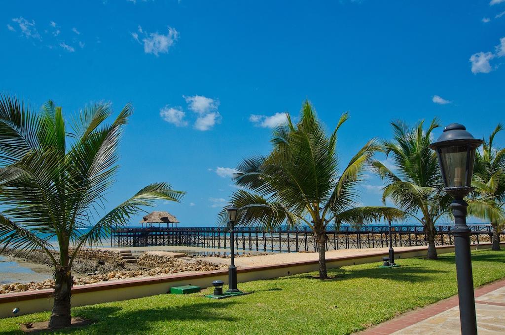 White Sands Hotel Dar es Salaam Exterior foto