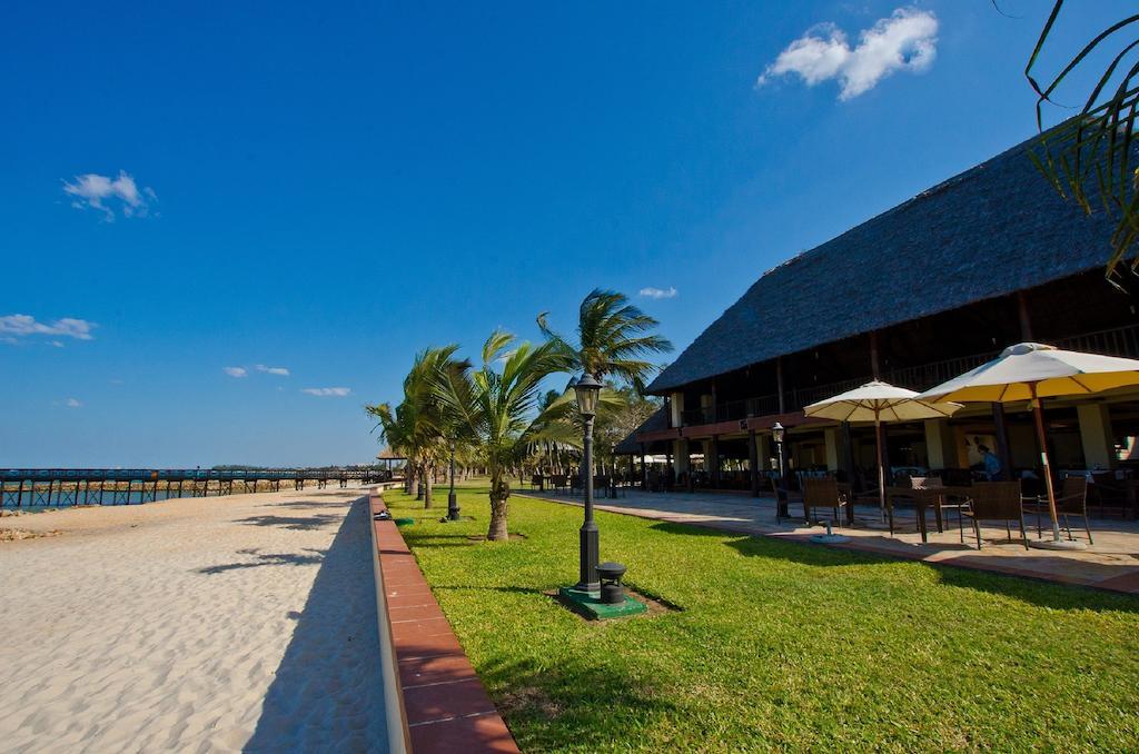 White Sands Hotel Dar es Salaam Exterior foto