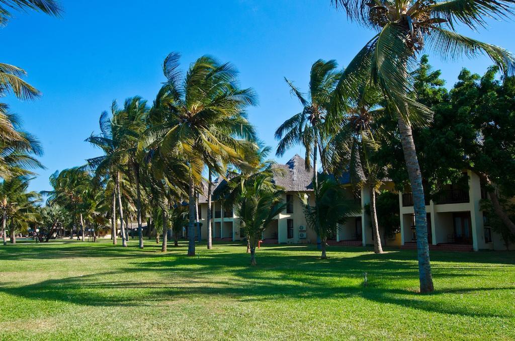 White Sands Hotel Dar es Salaam Exterior foto